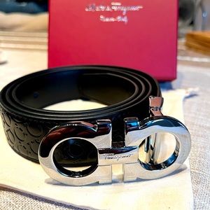 🔥 Salvatore Ferragamo Gancini Reversible Adjustable Belt 🔥 115-46 size 34-36